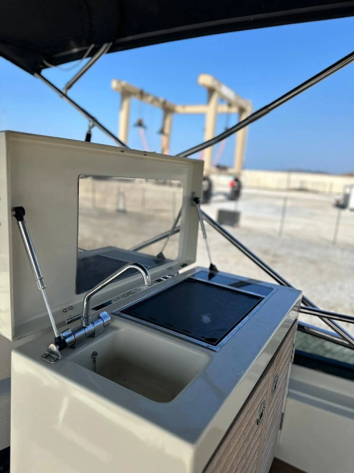 Thumbnail von Beneteau Monte Carlo 5