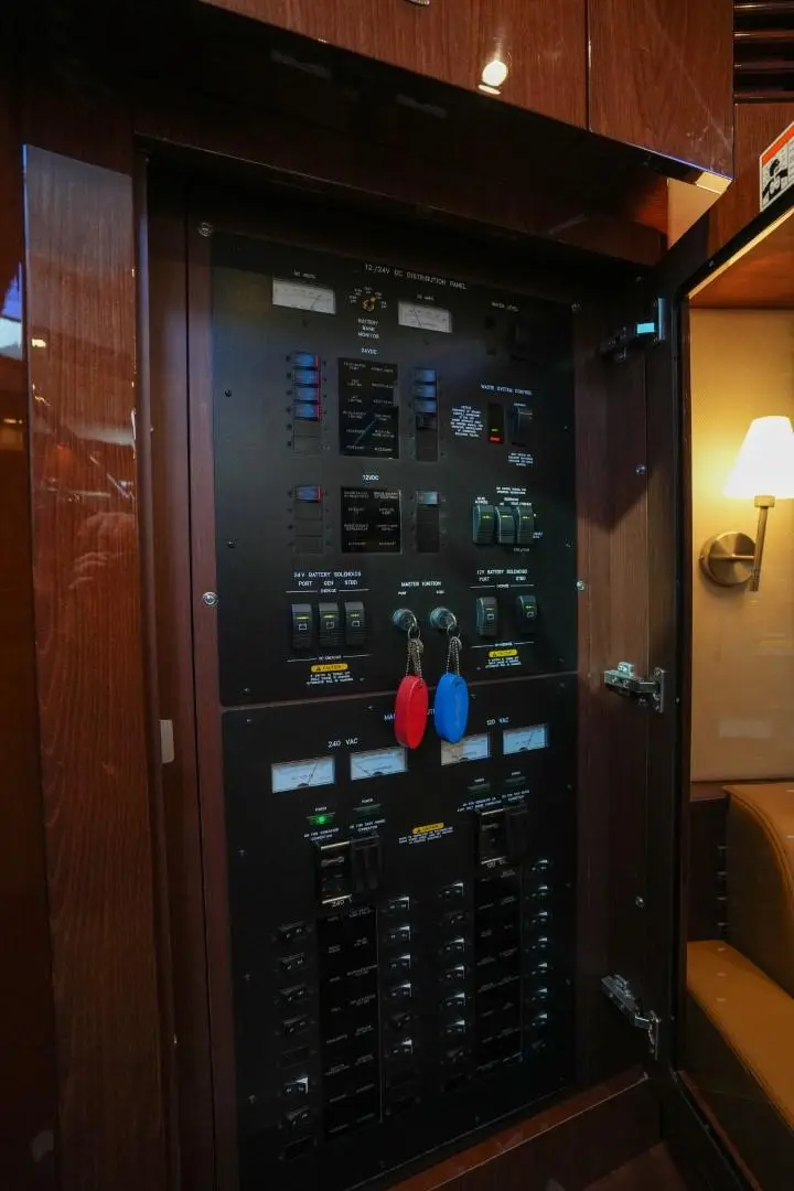 Thumbnail von Sea Ray 590 Fly Bridge