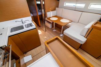 Thumbnail von Jeanneau Sun Odyssey 440