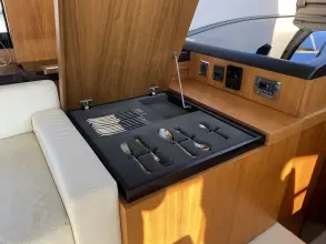 Thumbnail von Fairline Squadron 50