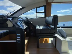 Thumbnail von Fairline Squadron 50