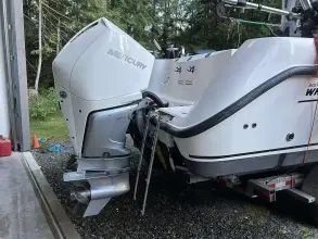 Thumbnail von Boston Whaler 305 Conquest