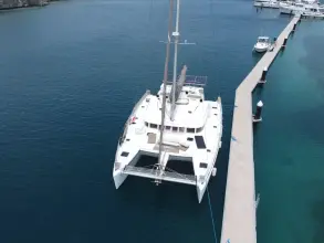 Lagoon 500