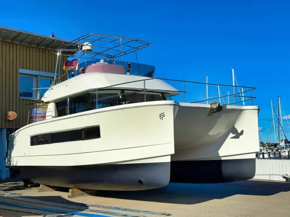 Fountaine Pajot Motorcatamaran MY37 Fountaine Payot Motorcatamaran MY 37