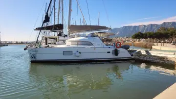 Lagoon 380