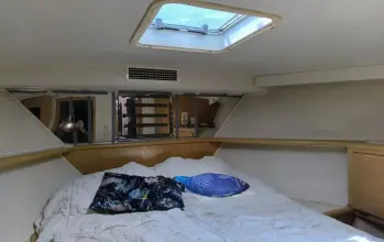 Thumbnail von Hatteras 39 Convertible White Shark