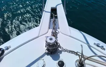 Thumbnail von Hatteras 39 Convertible White Shark
