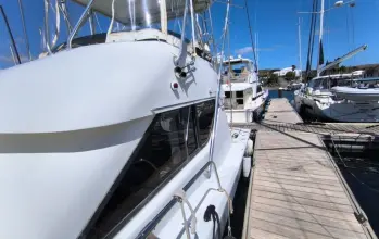 Thumbnail von Hatteras 39 Convertible White Shark