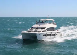 Aquila 54 Yacht