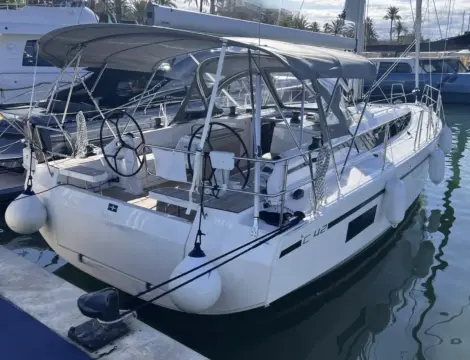 Bavaria C42 ODOO ID - 2.142