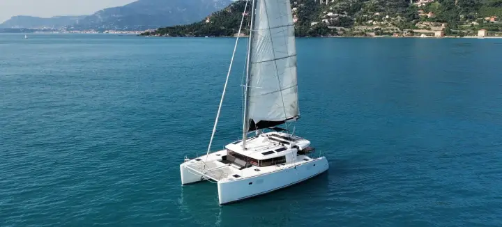 Lagoon 450 F LAGOON 450 F