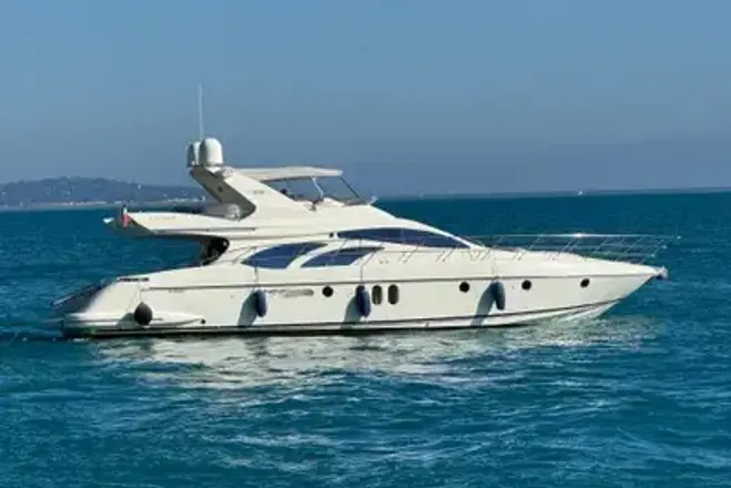 Azimut 62 AZIMUT 62 fly