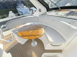 Thumbnail von Regal Sportyacht 3760