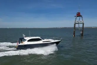 Thumbnail von Haines 35 Offshore Zuri