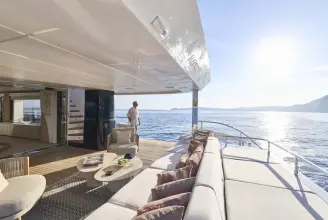Thumbnail von Majesty 100 Terrasse