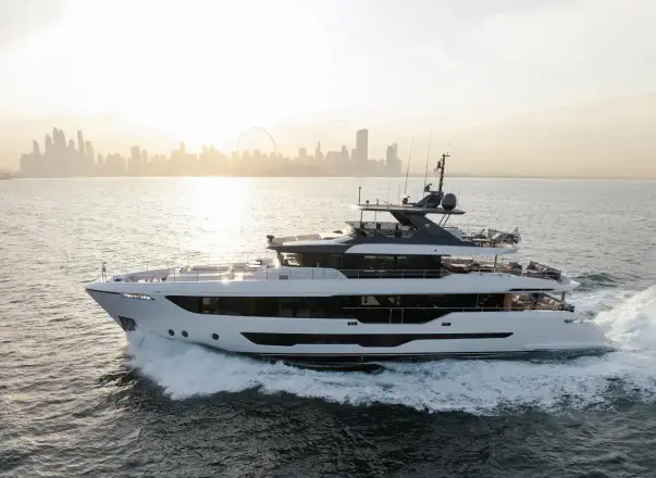 Majesty 112 Teras