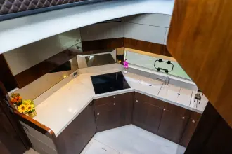 Thumbnail von Fairline Squadron 53 mit niedriger Laufleistung