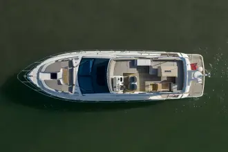 Thumbnail von Fairline Squadron 53 mit niedriger Laufleistung