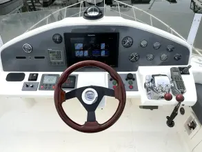 Thumbnail von Sealine F43 Beliebter Flybridge-Kreuzer