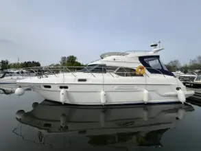 Thumbnail von Sealine F43 Beliebter Flybridge-Kreuzer