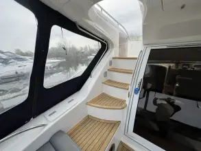 Thumbnail von Sealine F43 Beliebter Flybridge-Kreuzer