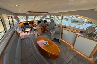 Thumbnail von Van Den Hoven 1700 Executive Gipsy