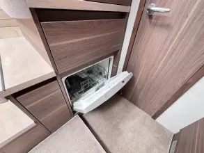 Thumbnail von Sealine S450 Ausgezeichnetes soziales Cockpit