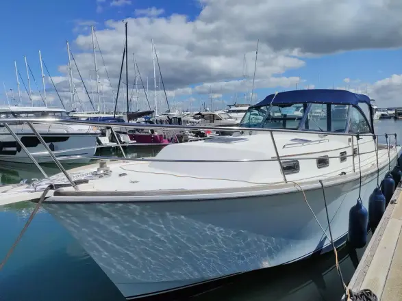 Sabre 36 Express Lobster Song