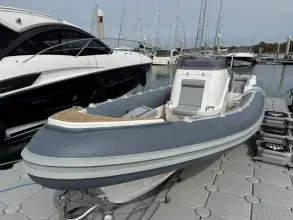Thumbnail von Cobra Ribs Cobra Nautique 9,7 m Inboard 9,7-199