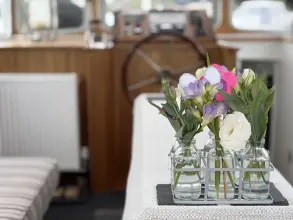 Thumbnail von Piper 60M MOTOR CLASS DUTCH BARGE Präsentiert sich wie neu
