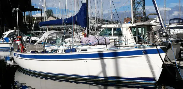 Hallberg-Rassy 40 MK1 'Snow Bear'