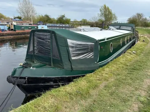 Collingwood Eurocruiser The Happy Beaver