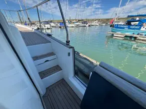 Thumbnail von Beneteau Swift Trawler 42