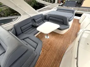 Thumbnail von Fountain 48 Express Cruiser Jeneratör & Klima