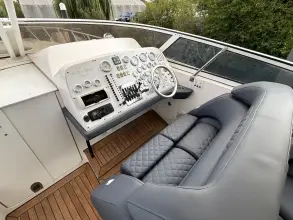Thumbnail von Fountain 48 Express Cruiser Jeneratör & Klima