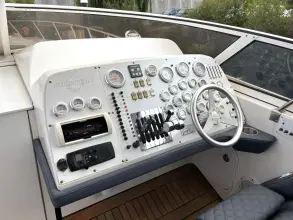Thumbnail von Fountain 48 Express Cruiser Jeneratör & Klima