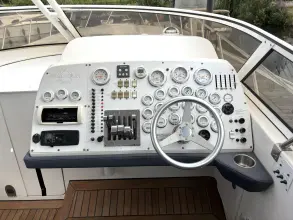 Thumbnail von Fountain 48 Express Cruiser Jeneratör & Klima
