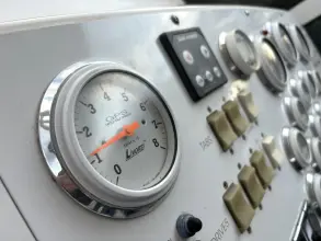 Thumbnail von Fountain 48 Express Cruiser Jeneratör & Klima