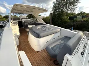 Thumbnail von Fountain 48 Express Cruiser Jeneratör & Klima