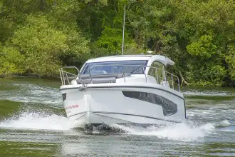 Thumbnail von Sealine C335 Şimdi Mevcut