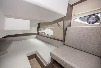 Thumbnail von Sealine C335 Jetzt verfügbar
