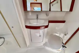 Thumbnail von Beneteau Oceanis 43