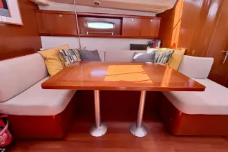 Thumbnail von Beneteau Oceanis 43