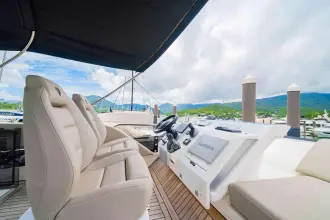 Thumbnail von Fairline Squadron 50