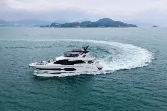 Thumbnail von Sunseeker 76 Yacht