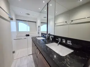 Thumbnail von Sunseeker 76 Yat