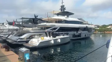 Thumbnail von Azimut Grande Trideck MAVI GÖZLER