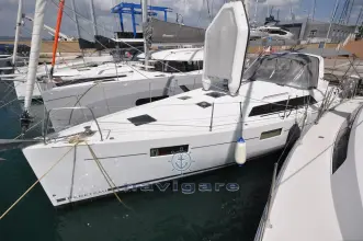 Thumbnail von Beneteau Oceanis 41.1