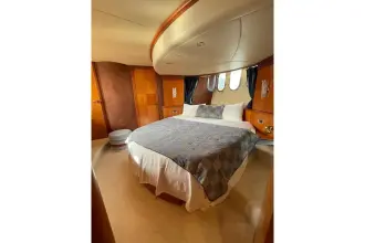 Thumbnail von Azimut 62 POLINA