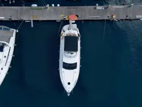 Thumbnail von Fairline Phantom 46 SCARLET